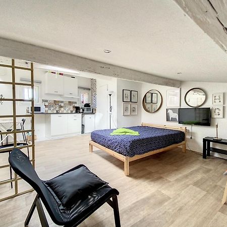 Sète Grand St Pierre Studio Mansarde Atypique Climatise מראה חיצוני תמונה